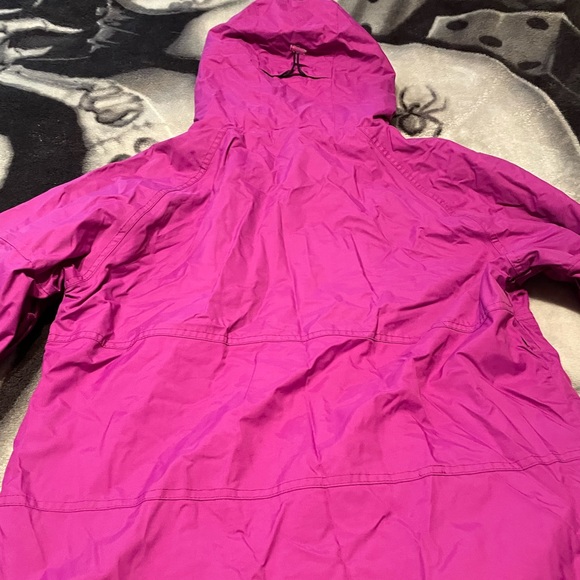 Powder room pull over purple winter/spring coat - Picture 2 of 3